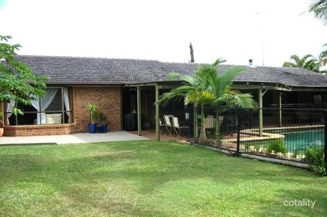 115 Cadogan St, Carindale, QLD 4152