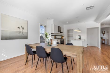 Property photo of 39 Seagrass Crescent Point Cook VIC 3030