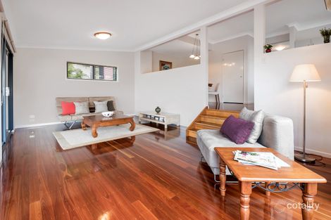 36 Pago Tce, Pacific Pines, QLD 4211