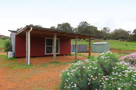 Property photo of 14 Ellendale Drive Lower Chittering WA 6084