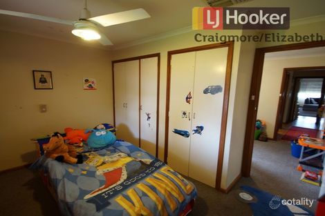 Property photo of 7 Koongarra Crescent Munno Para SA 5115