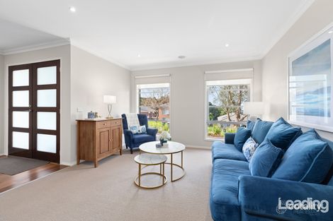 Property photo of 5 Retreat Crescent Sunbury VIC 3429
