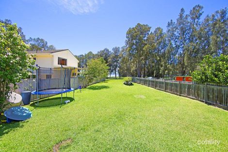 Property photo of 137 Lakedge Avenue Berkeley Vale NSW 2261