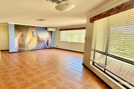 Property photo of 25 Winnetta Ridge Wandina WA 6530