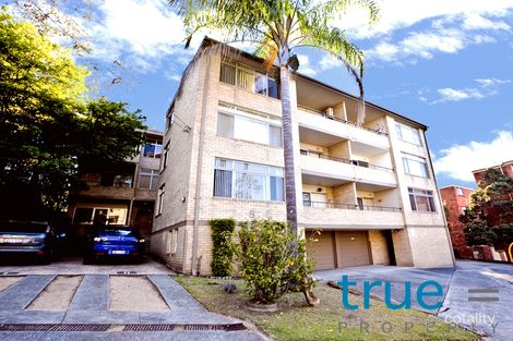 Property photo of 1/5 Bortfield Drive Chiswick NSW 2046