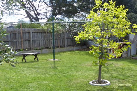 Property photo of 27 Coveside Avenue Safety Beach VIC 3936