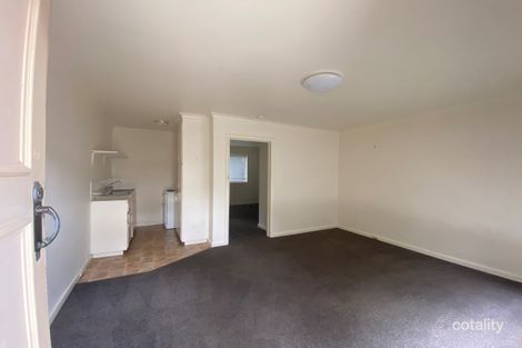 Property photo of 2/39 Elliott Avenue Carnegie VIC 3163