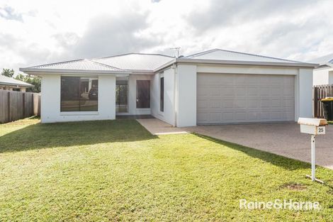 Property photo of 25 Village Circuit Eimeo QLD 4740