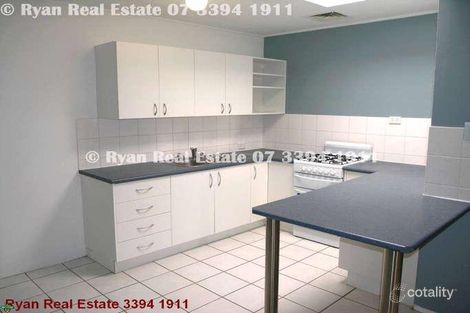 Property photo of 2/27 York Street Coorparoo QLD 4151