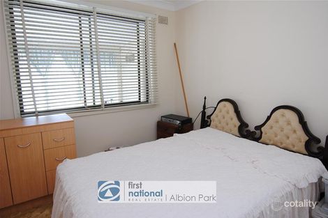Property photo of 10 Dovers Avenue Albion Park NSW 2527