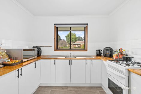 Property photo of 1 Parkwood Way Traralgon VIC 3844