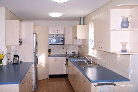 Property photo of 6 Rover Crescent Port Willunga SA 5173