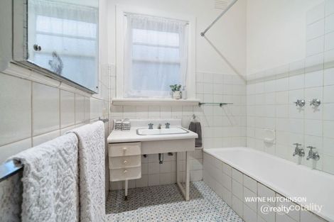 Property photo of 4 Willowbank Grove Ivanhoe VIC 3079