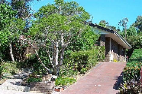 Property photo of 12 Hatton Grove Carine WA 6020