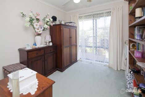 Property photo of 6 Shetland Court Pakenham VIC 3810