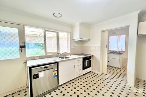 Property photo of 8 Radnor Street Camberwell VIC 3124