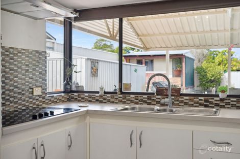Property photo of 52 Kellerman Way Gosnells WA 6110