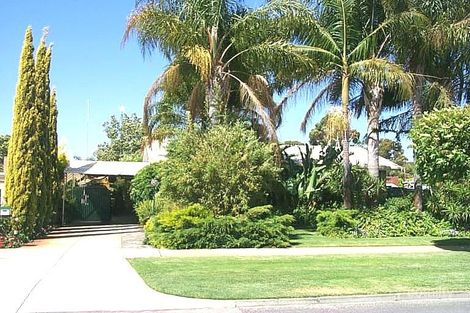 47 Whiteside St, Cloverdale, WA 6105