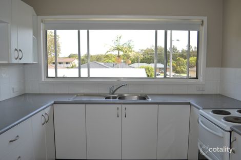 Property photo of 18 Yimbala Street Killarney Vale NSW 2261