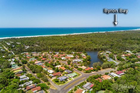 Property photo of 21 Kolora Way Ocean Shores NSW 2483