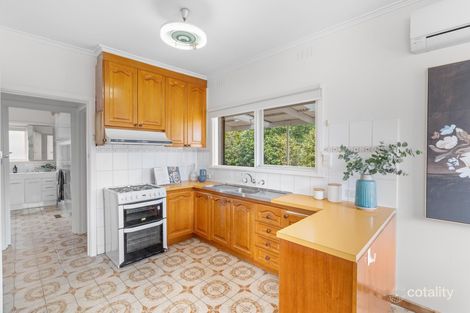 Property photo of 9 Morrie Crescent Blackburn North VIC 3130
