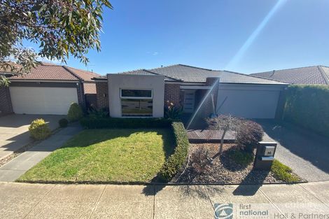 Property photo of 36 Landini Circuit Cranbourne North VIC 3977