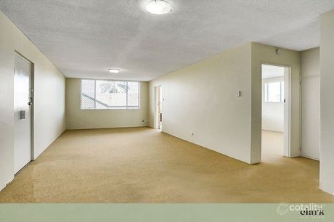 Property photo of 2/66 Scott Road Herston QLD 4006