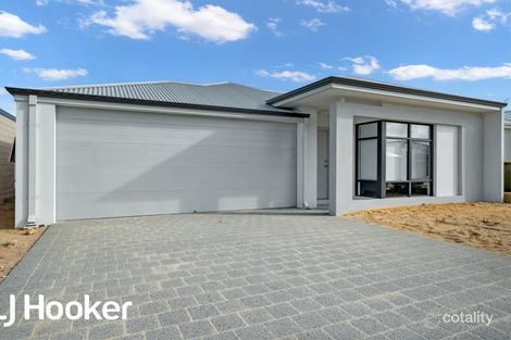 Property photo of 12 Bundjalung Rise Yanchep WA 6035