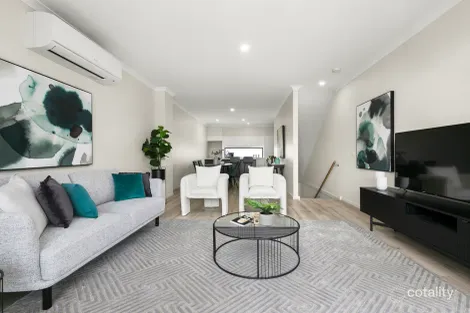 Property photo of 18 Cushen Place Broadmeadows VIC 3047