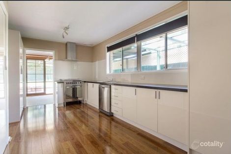 Property photo of 3 Coora Court Frankston VIC 3199