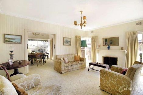 Property photo of 35 Elm Grove Kew East VIC 3102