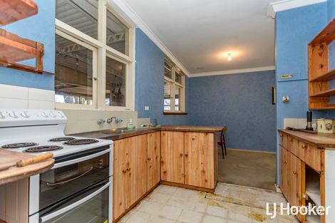 Property photo of 16 Holling Street Maddington WA 6109