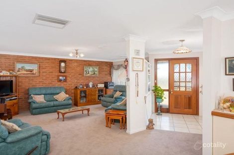 Property photo of 30 Amaroo Street Kooringal NSW 2650