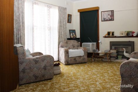 Property photo of 4 Old Street Swan Hill VIC 3585