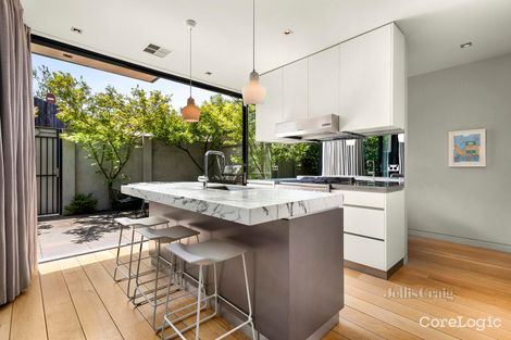 Property photo of 43 Dinsdale Street Albert Park VIC 3206