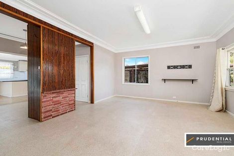 Property photo of 8 Cyprus Street Macquarie Fields NSW 2564