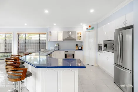 Property photo of 7 Sellers Crescent Bellambi NSW 2518