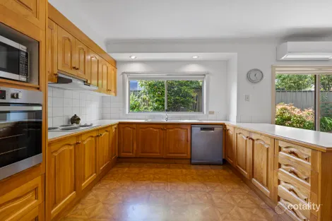 Property photo of 3 Somerset Crescent Mansfield VIC 3722