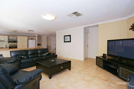 Property photo of 39 Vaucluse Crescent Ellenbrook WA 6069