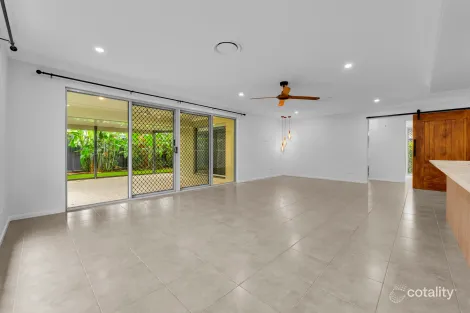Property photo of 23 Barramul Place Thornlands QLD 4164
