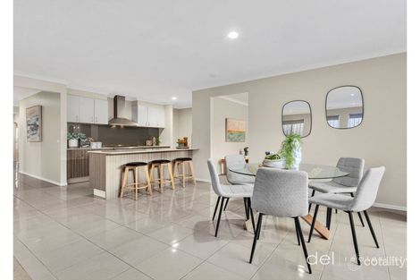 Property photo of 4 Willum Way Dandenong VIC 3175