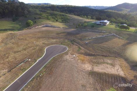 5 Meadows Rd, Withcott, QLD 4352