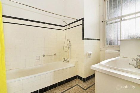 Property photo of 2/76 Lower River Terrace Kangaroo Point QLD 4169