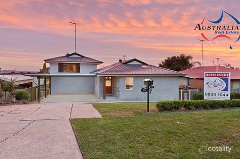 18 Strauss Rd, St Clair, NSW 2759