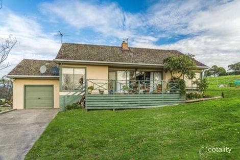 195 Moomowroong Rd, Carlisle River, VIC 3239