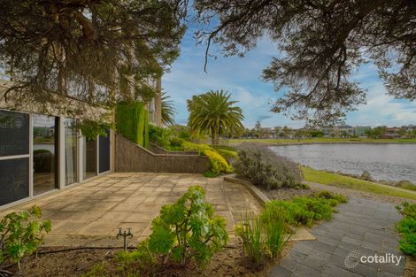 Property photo of 1/242 Trimmer Parade West Lakes SA 5021