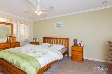 Property photo of 17 Arnott Court Kelmscott WA 6111