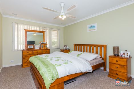 Property photo of 17 Arnott Court Kelmscott WA 6111