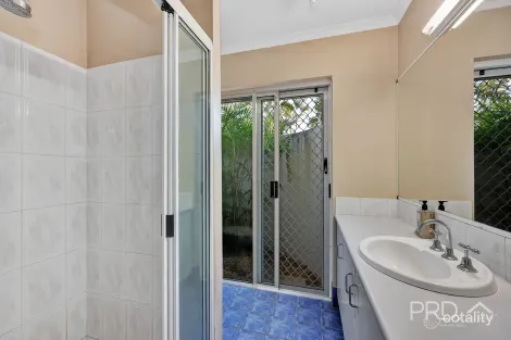 Property photo of 20 Mackay Drive Kawungan QLD 4655