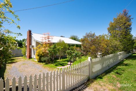 10 Warnock St, Maldon, VIC 3463